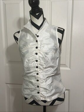 Marisa Baratelli Thai Silk White Sleeveless Ruched Button-Front Top